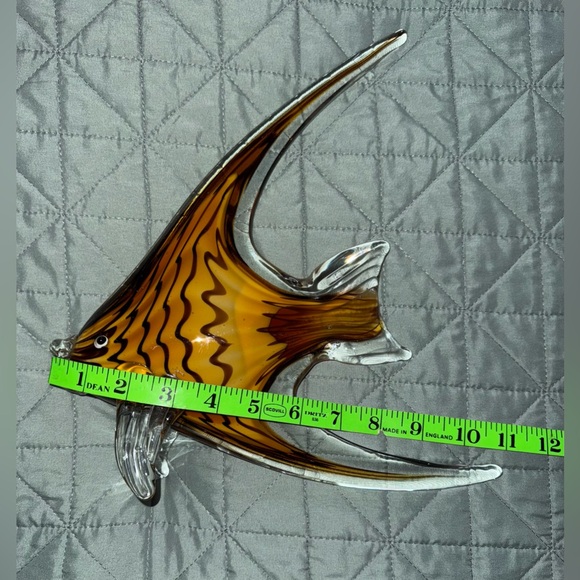 MURANO Artistic Glass Fish Sculpture in Amber and Black. 4’ X 5’. - Picture 14 of 14